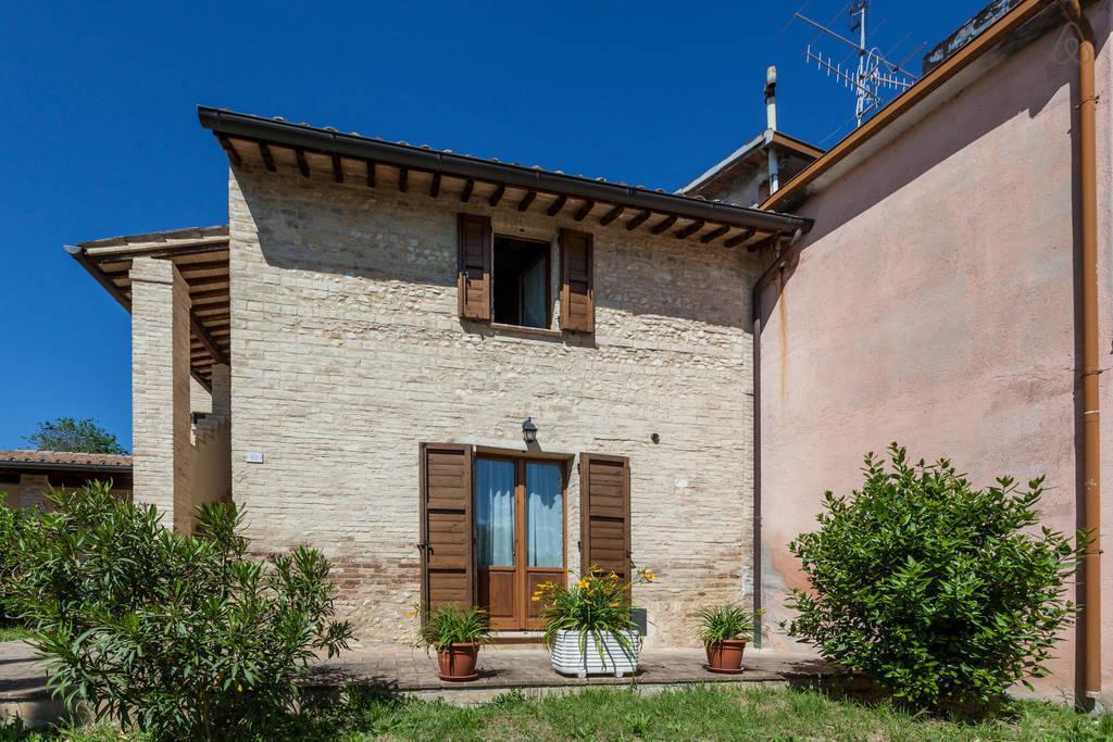 Ciards House Apartment Montefalco Room photo