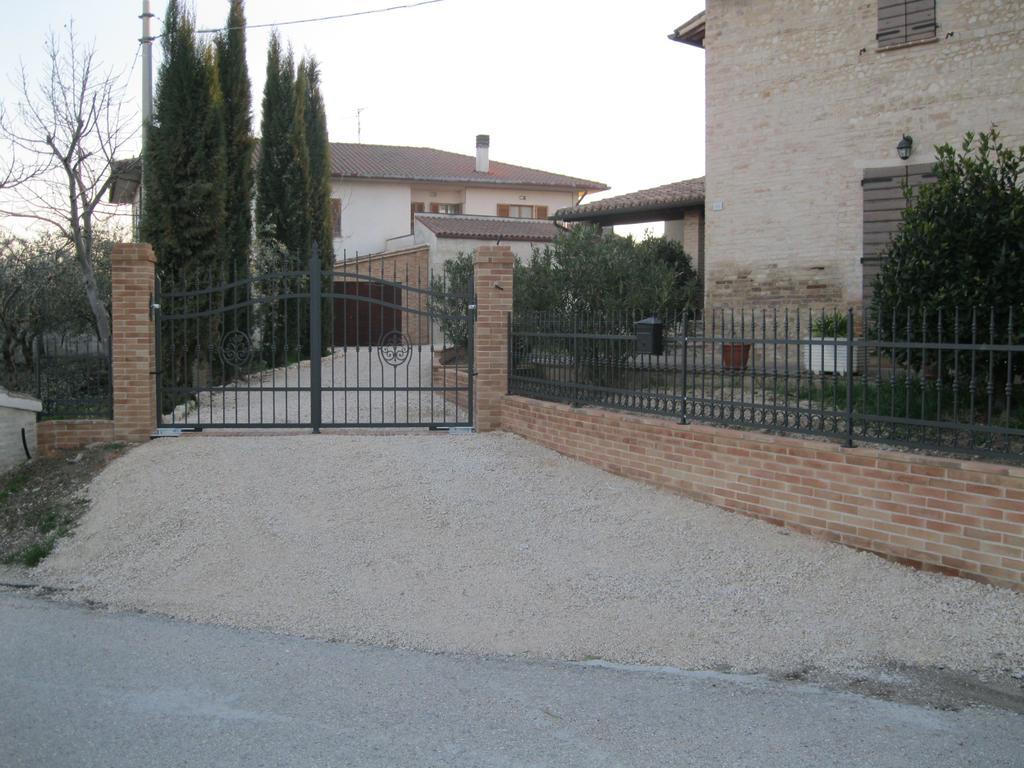 Ciards House Apartment Montefalco Exterior photo
